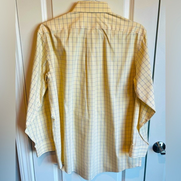 Brooks Brothers Men’s Non-Iron Button Down Dress Shirt Size: 15.5 - Picture 2 of 4